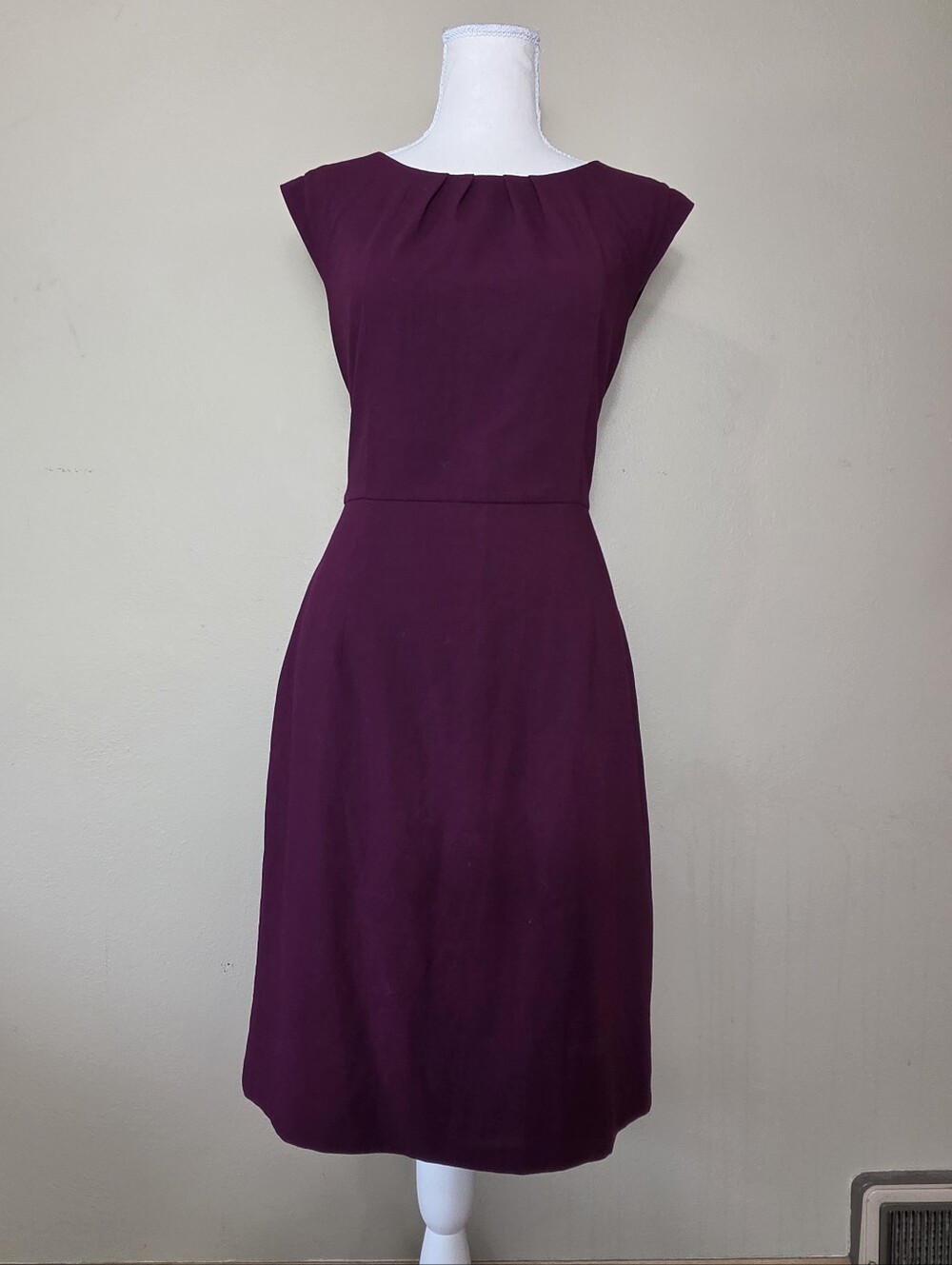 The Limited Plum Purple Sheath Dress | Size 6 | Cap Sleeve Career Cocktail Dress